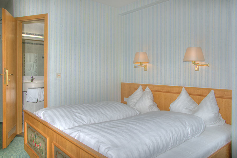 Landhotel Gasthof Am Berg Dornstadt Kültér fotó
