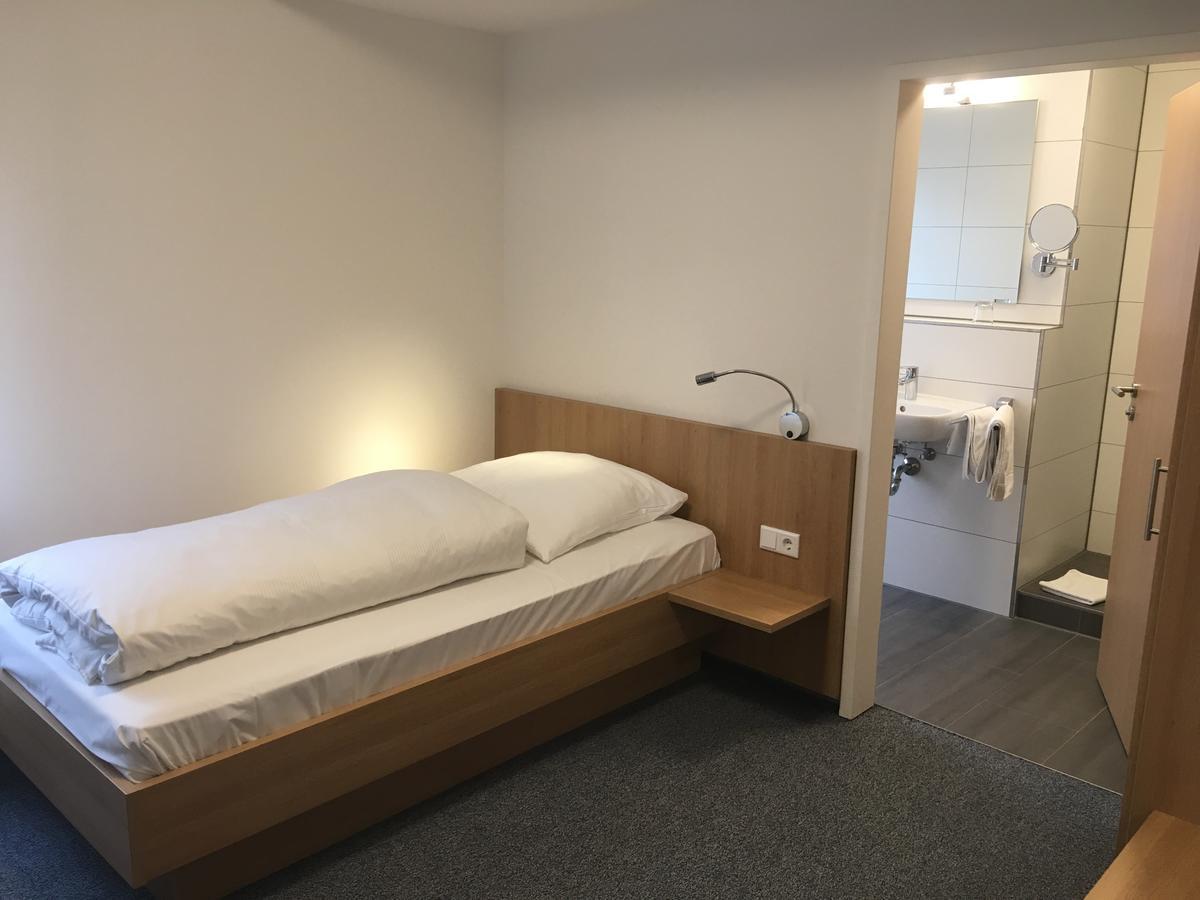 Landhotel Gasthof Am Berg Dornstadt Kültér fotó