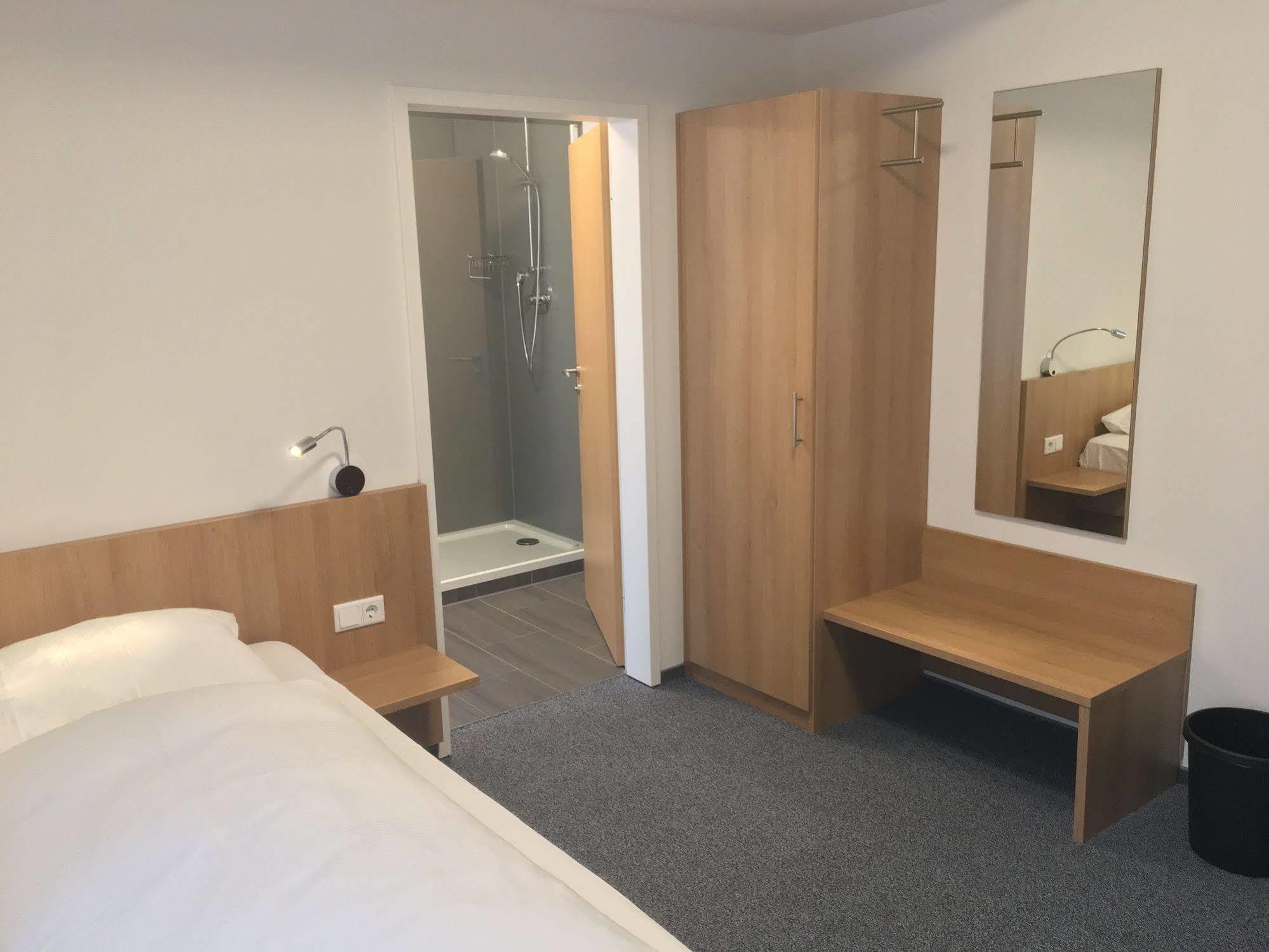 Landhotel Gasthof Am Berg Dornstadt Kültér fotó