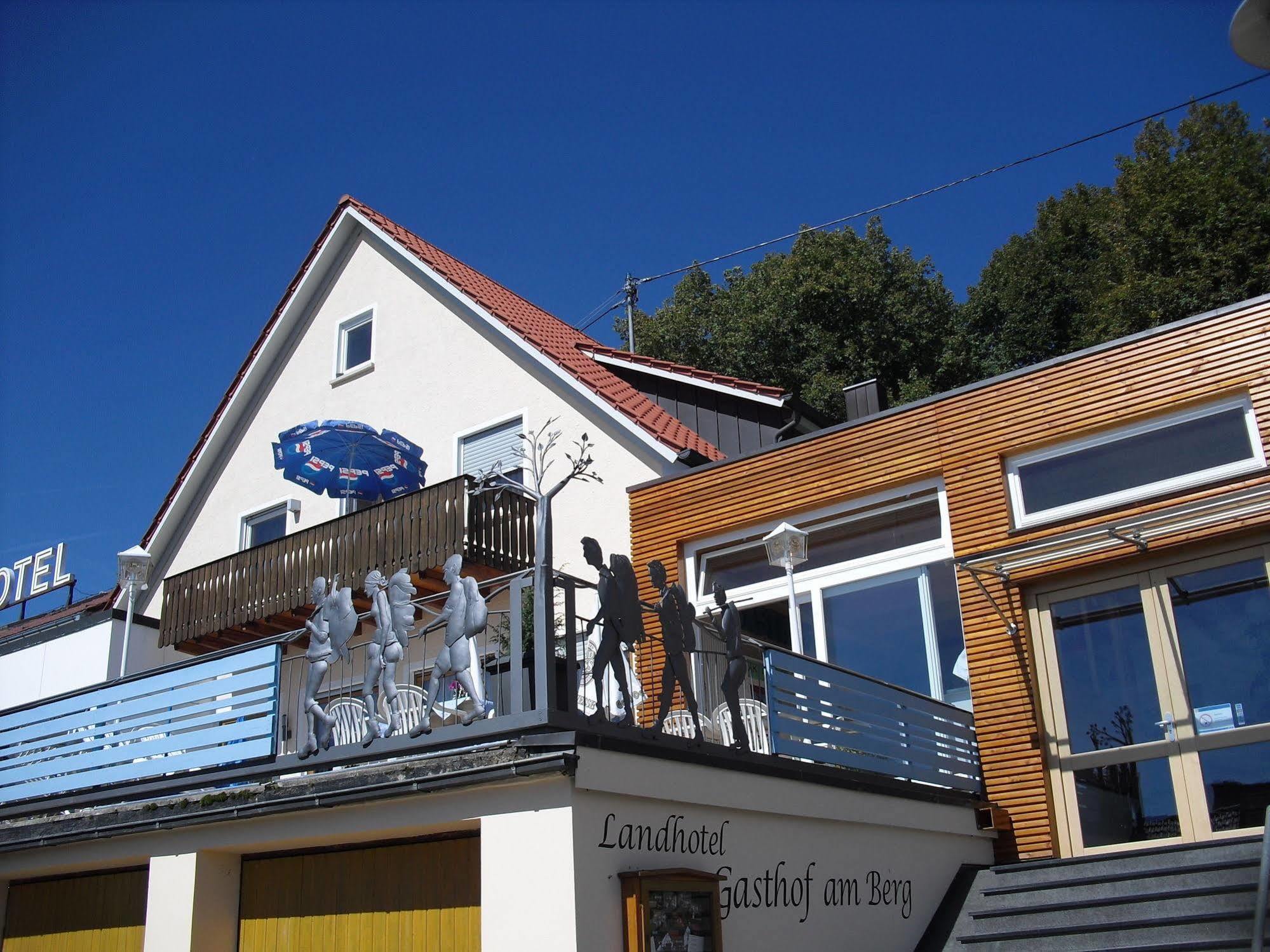 Landhotel Gasthof Am Berg Dornstadt Kültér fotó