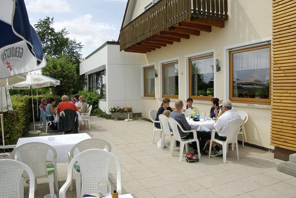 Landhotel Gasthof Am Berg Dornstadt Kültér fotó