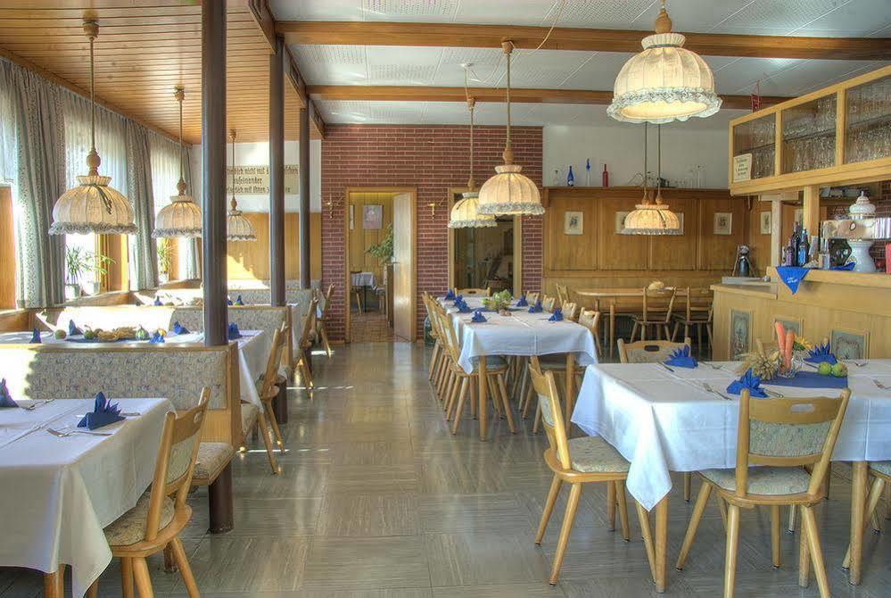 Landhotel Gasthof Am Berg Dornstadt Kültér fotó