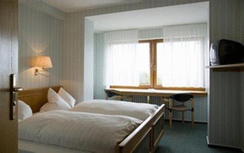 Landhotel Gasthof Am Berg Dornstadt Szoba fotó